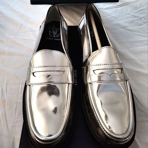 Women's Cole Haans. Sz 8-Fits true to size. Never Worn.